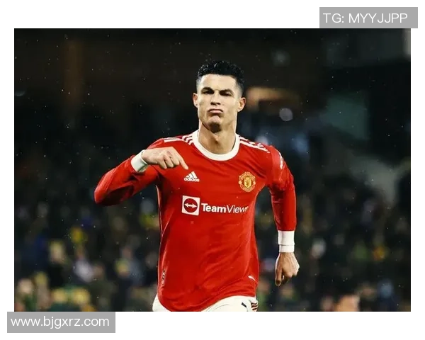 《全球足坛50大传奇球星盘点 谁是最具影响力的足球偶像》 《全球足坛50大传奇球星盘点 谁是最具影响力的足球偶像》