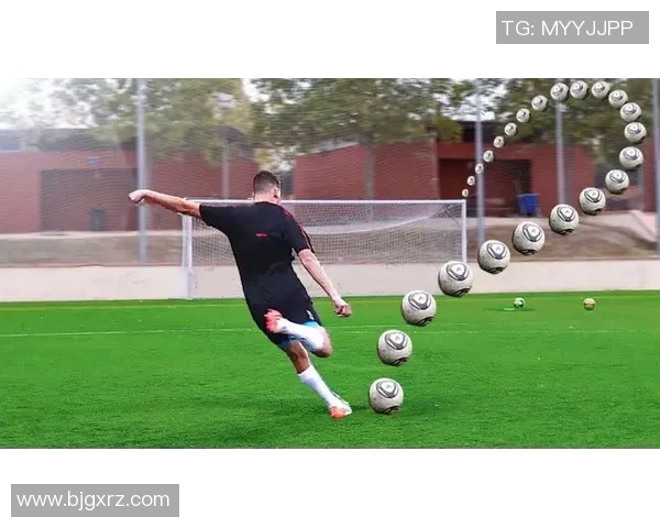 《小胖子球星足球故事:勇气与梦想的赛场之旅》 《小胖子球星足球故事:勇气与梦想的赛场之旅》