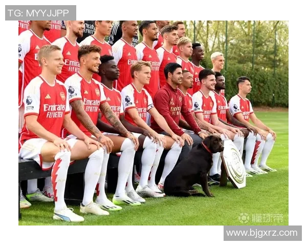 世界足坛白人球星风采与赛场表现解析